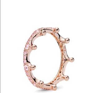 Pandora Tiara rose gold ring